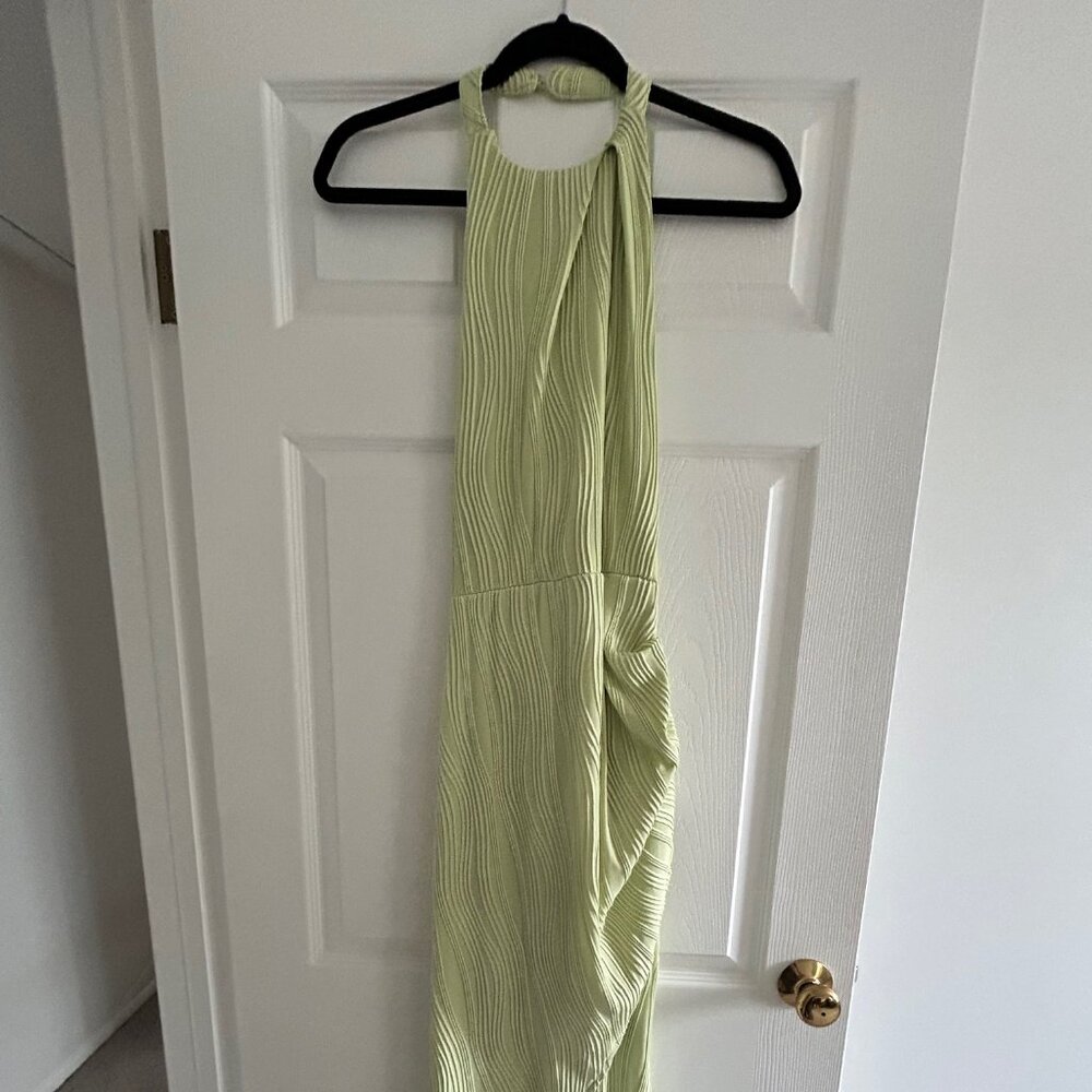Green Elegant Pleated Asymmetrical Front Maxi Dress
